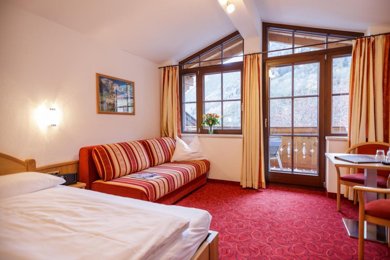 Feriendorf Ponyhof Fusch an der Grossglocknerstrasse 外观 照片